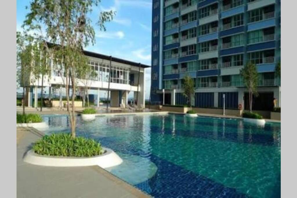 Stunning Seaview Suite Jomtien Beach Εξωτερικό φωτογραφία