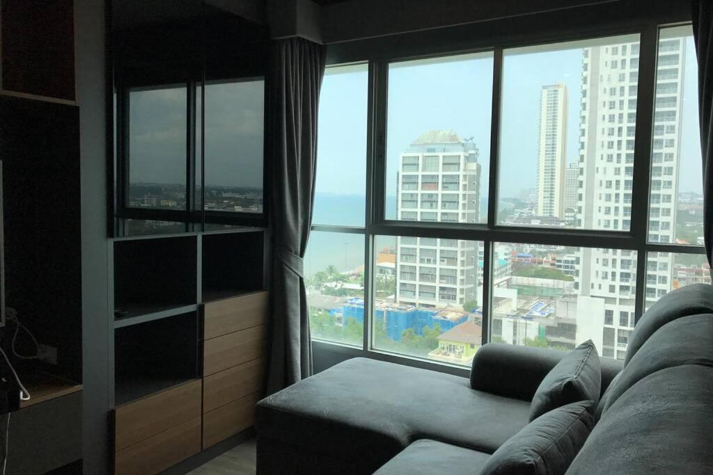 Stunning Seaview Suite Jomtien Beach Εξωτερικό φωτογραφία